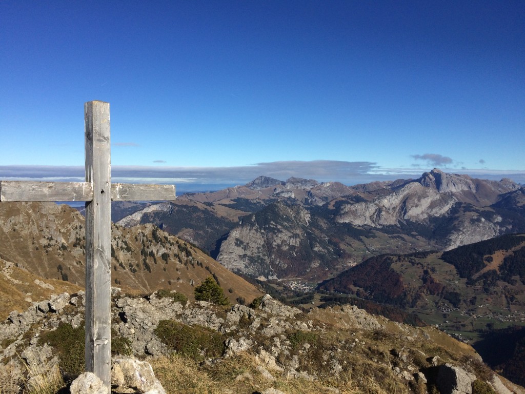 Départ de Prétairié 1130 m (Abondance) arrivé au Roc de Tavaneuse 2156 m.