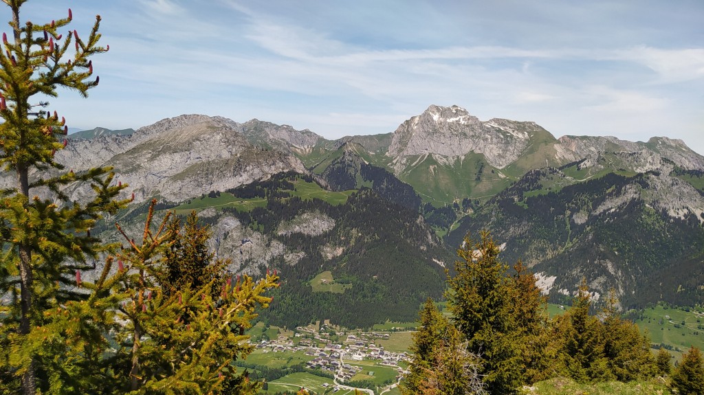 Les Cornettes 2432 m, vue du col de la Corne 2159 m