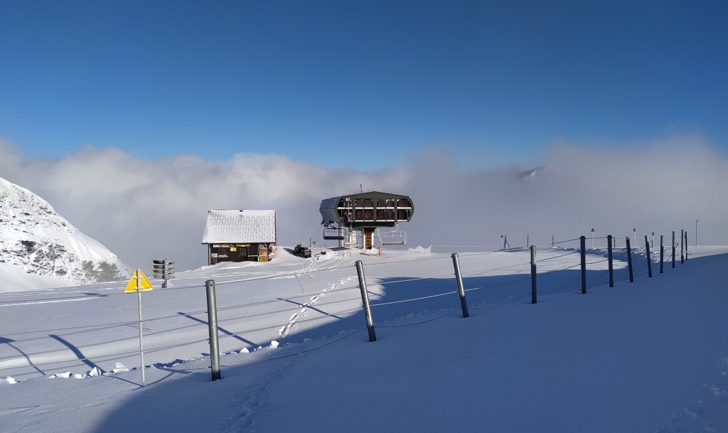 Gare d'arrivée du Fornet 2221 m.